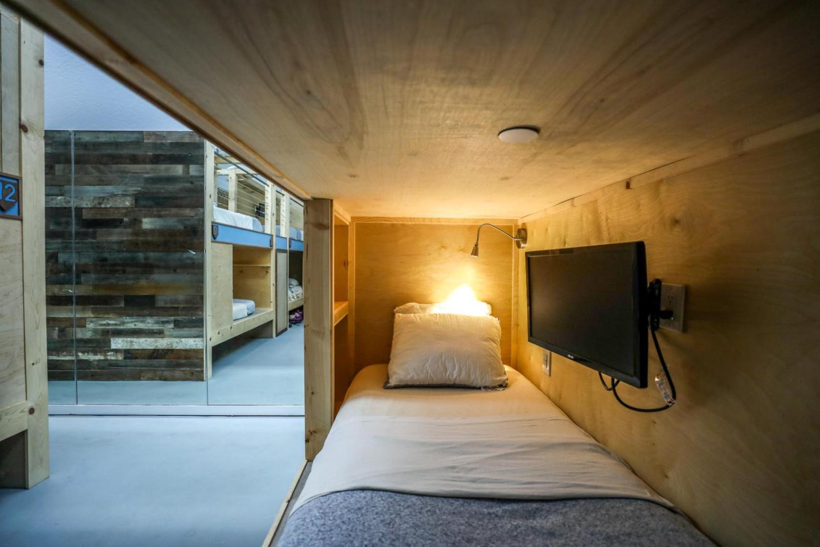 Podshare San Francisco Marina Hostel Bagian luar foto